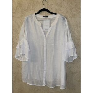 By design Flutter Sleeve White V-Neck Button Down Shirt New With Tags